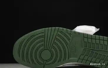 “Gorge Air OG High Jordan Green” 1 0428